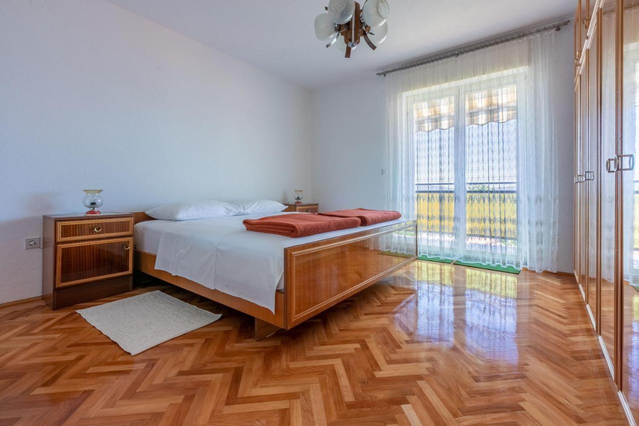 Apartments Mirena Crikvenica Exterior photo