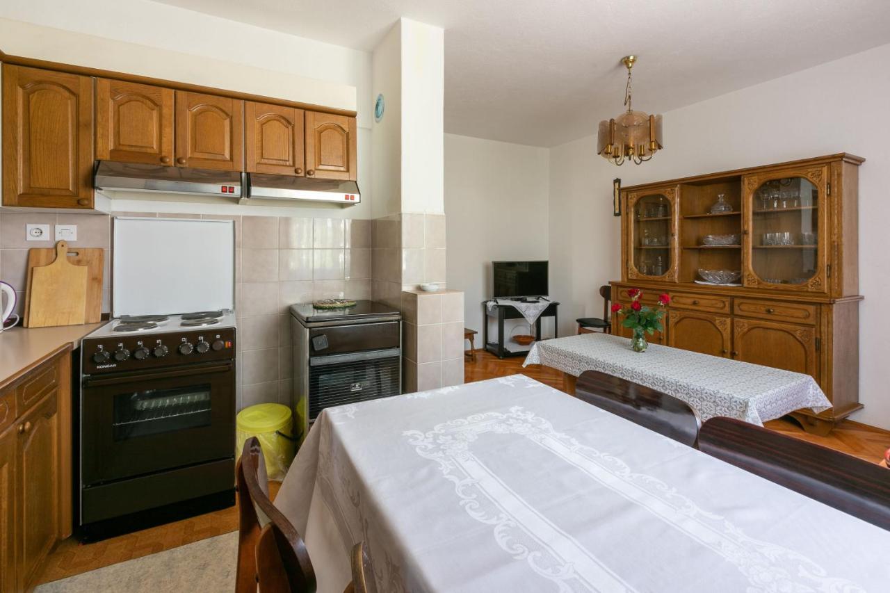 Apartments Mirena Crikvenica Exterior photo