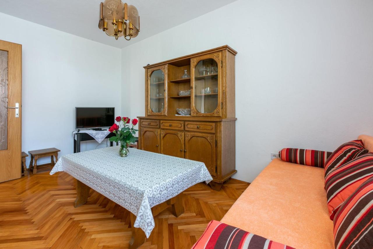 Apartments Mirena Crikvenica Exterior photo
